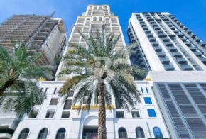 Private studio with kitchen, bathroom, pool, parking, free gym